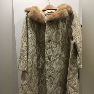 Lilli Ann antique coat